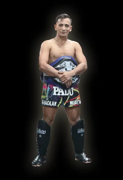 Khao Lak Muay Thai & Muay Boran Staff Kru Padu