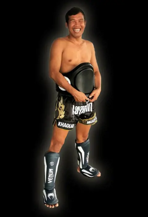 Khao Lak Muay Thai & Muay Boran Staff Kru Jum